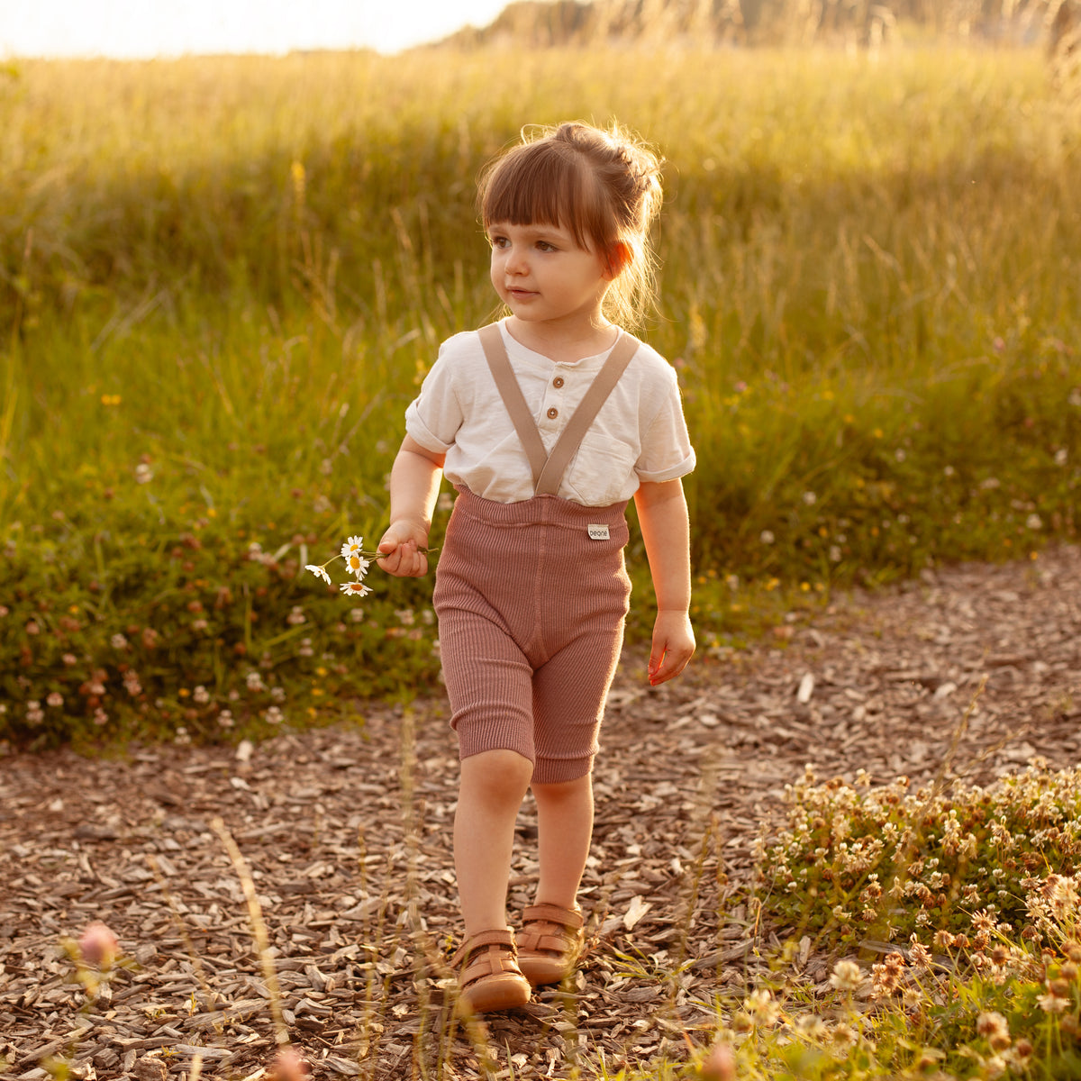 Pantaloncini con bretelle - Rosa polverosa